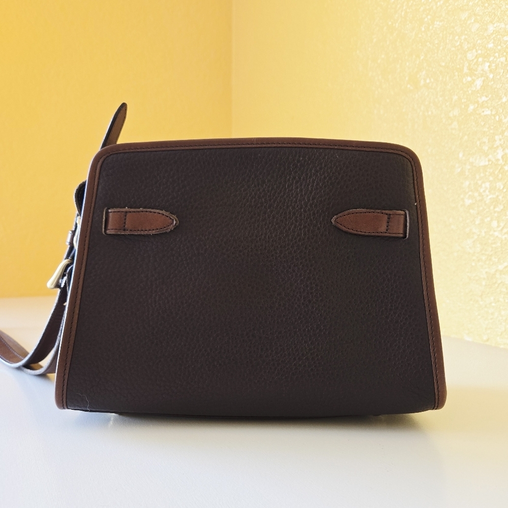 Vintage Dooney & Bourke Brown Zip Top Front Buckle Pebbled Leather Crossbody Bag - Picture 7 of 15